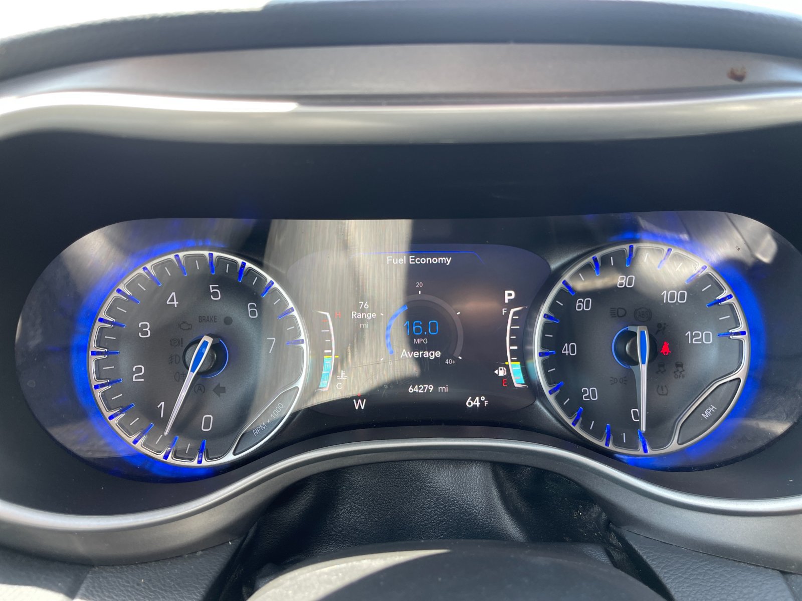 Used 2023 White Chrysler Touring L image 29