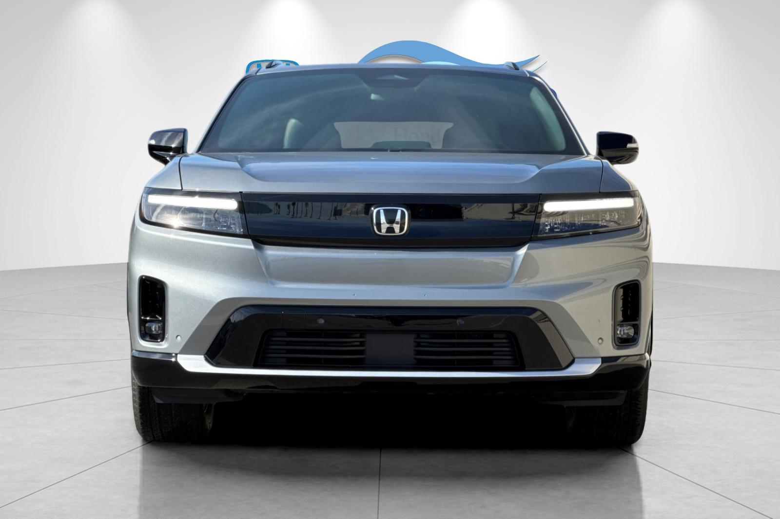 New 2026 Mercury Silver Metallic Honda AWD Touring image 8