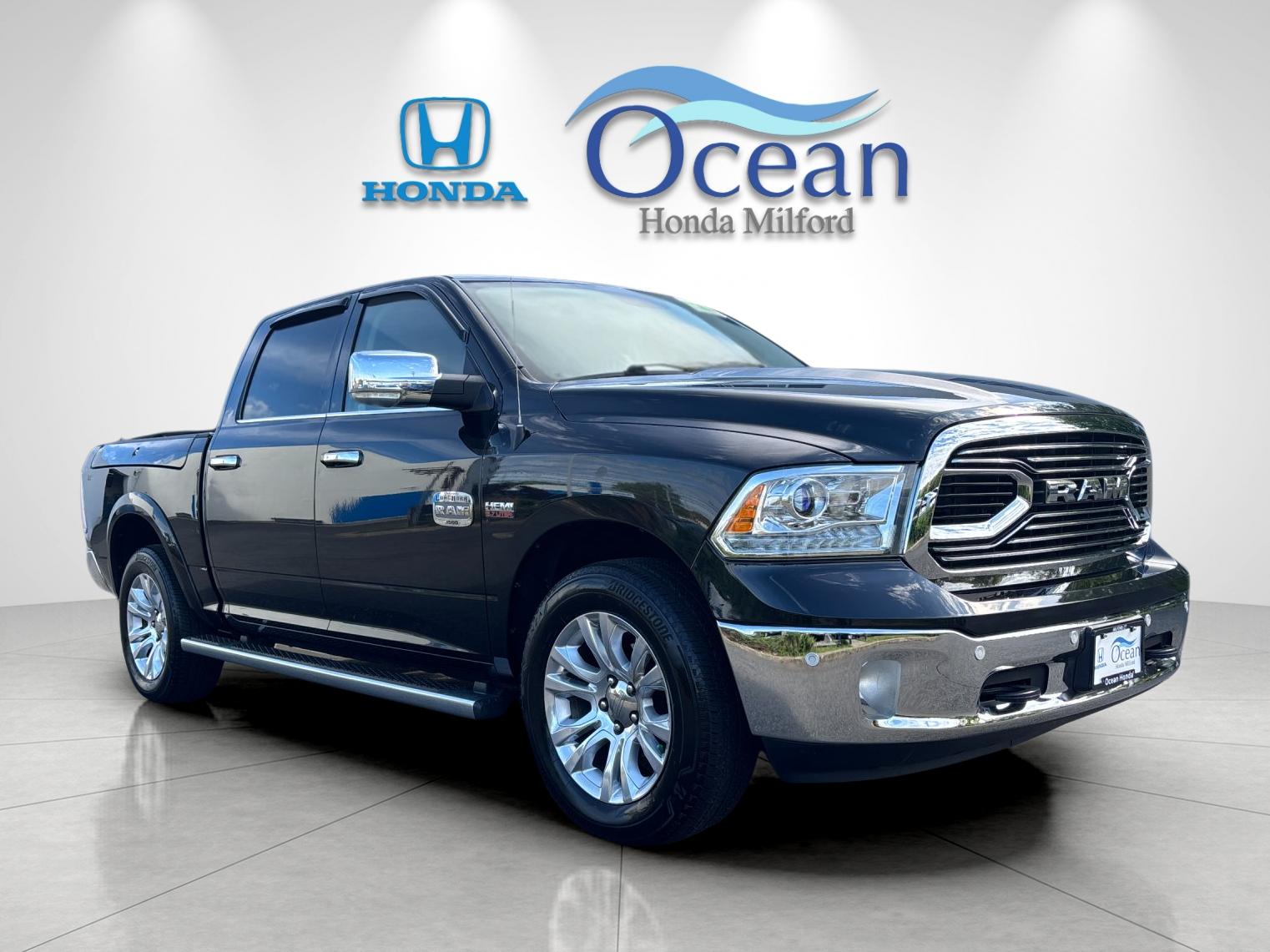 2017 RAM 1500 Laramie Longhorn 4x4 Crew Cab 5'7's photo