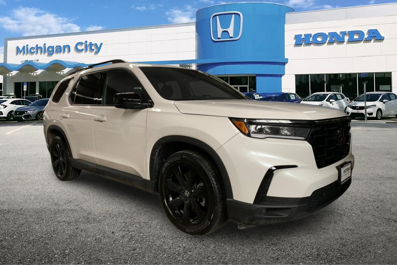 2025 Honda Pilot Black Edition AWD's photo