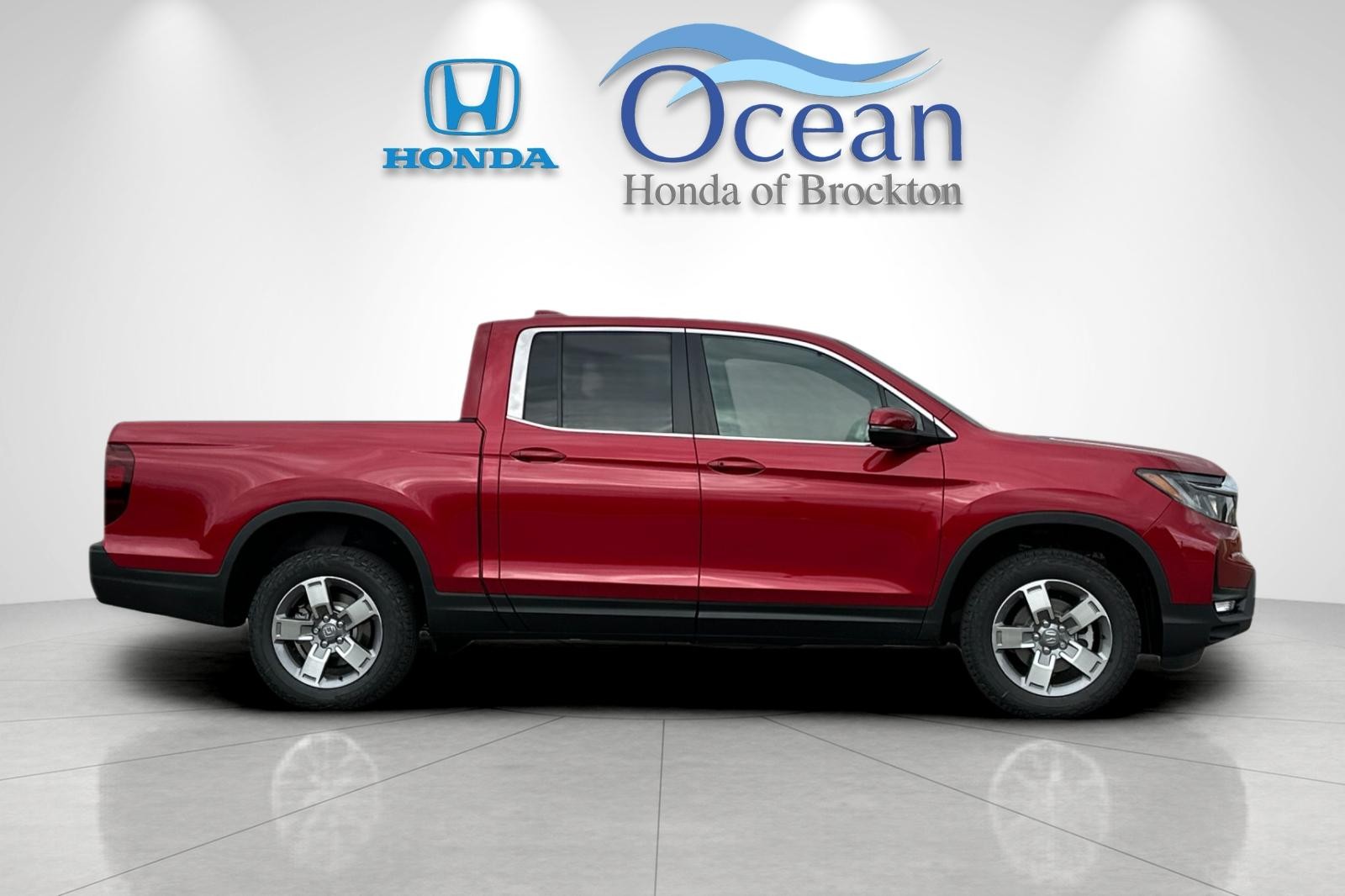 New 2026 Radiant Red Metallic II Honda RTL image 6