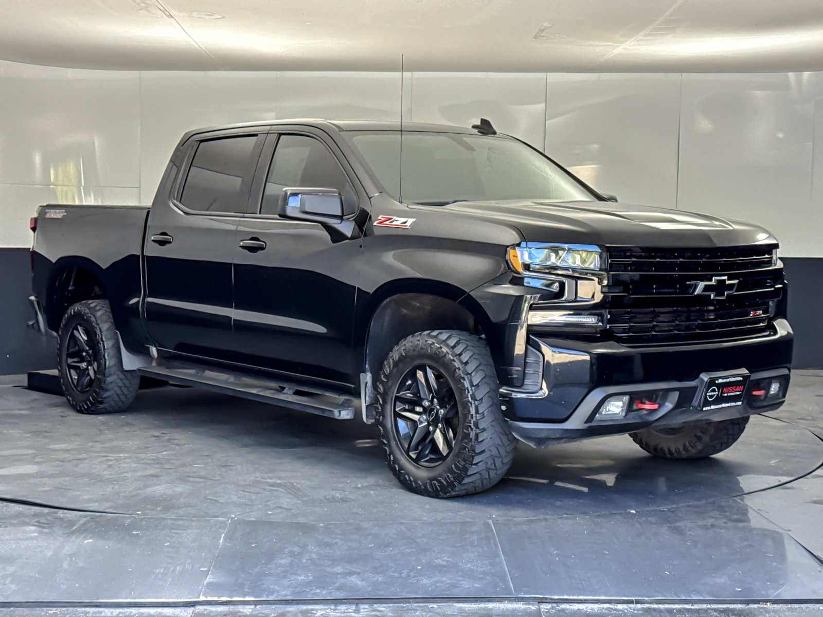 2019 Chevrolet Silverado 1500 LT Trail Boss 4X4 Crew Cab Short Box's photo