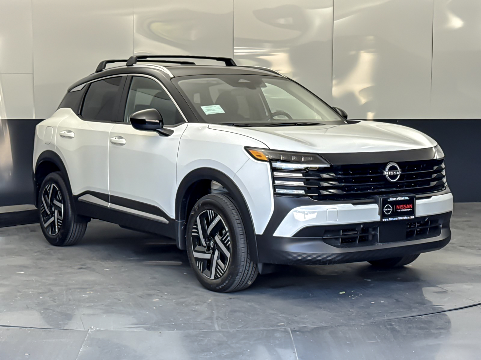 2026 Nissan Kicks 2.0 SV's photo