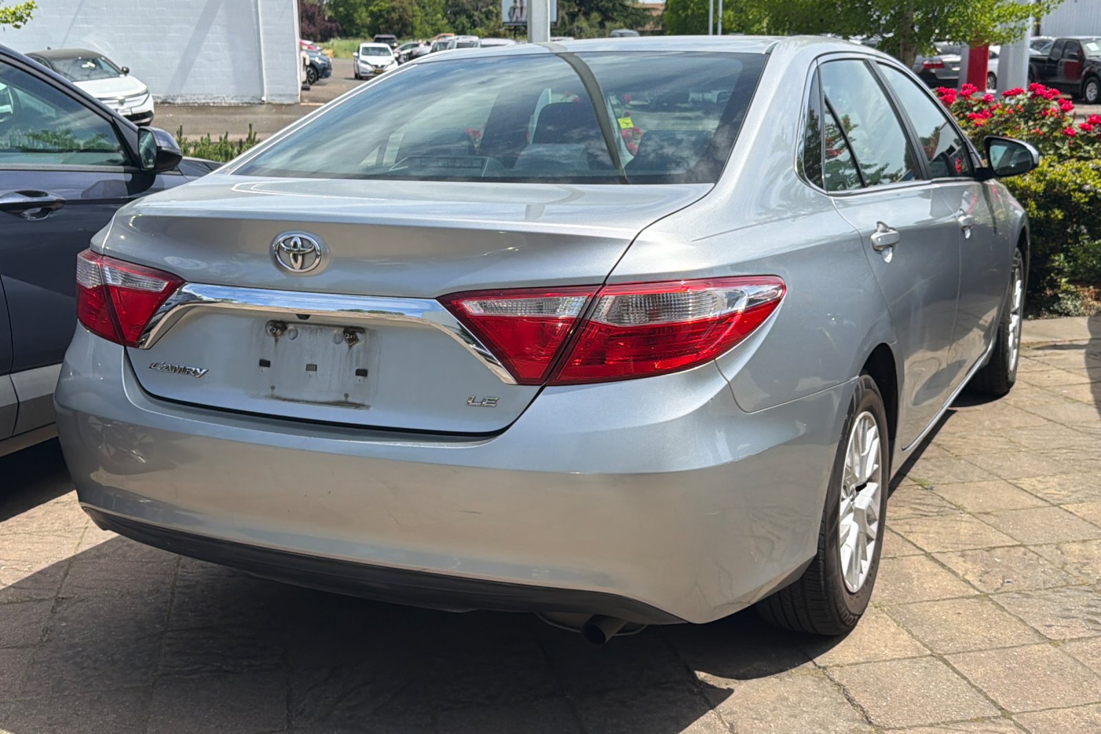 2016 Toyota Camry 2.5 Auto LE's photo