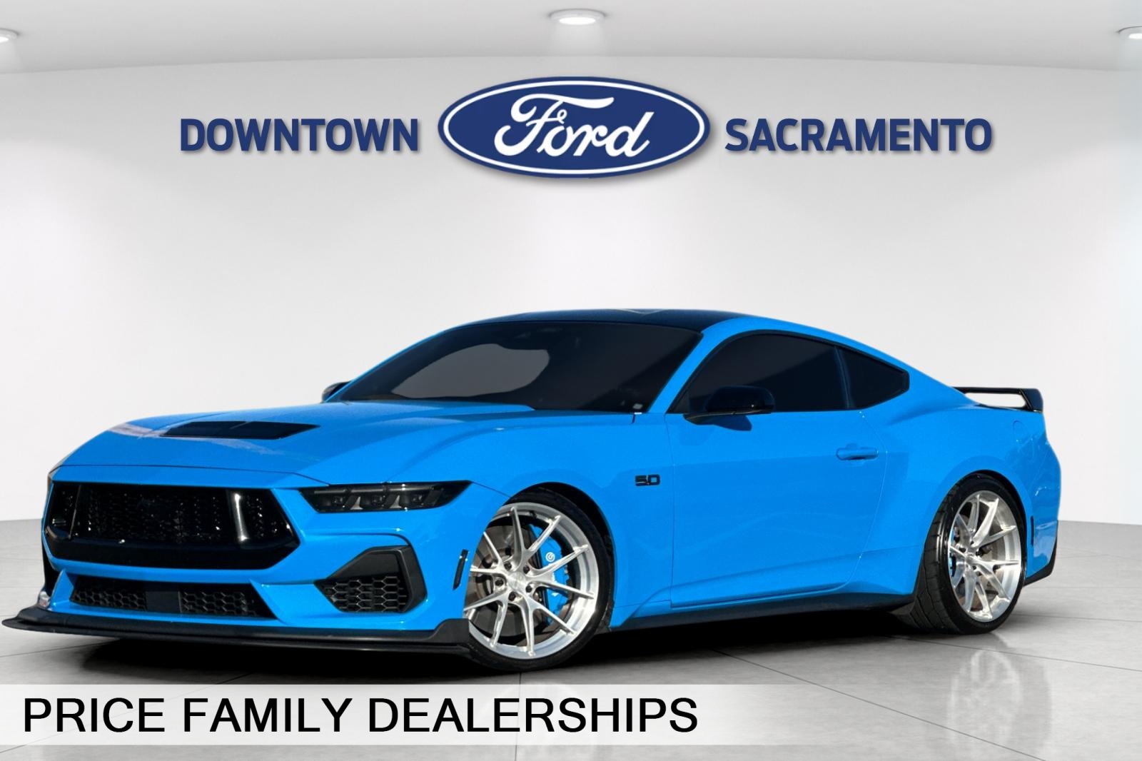 2024 Ford Mustang GT Fastback's photo