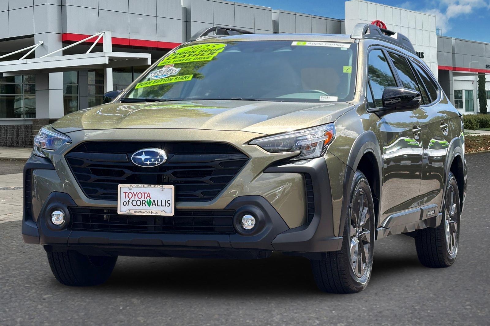 Used 2025 Green Subaru Onyx Edition image 8
