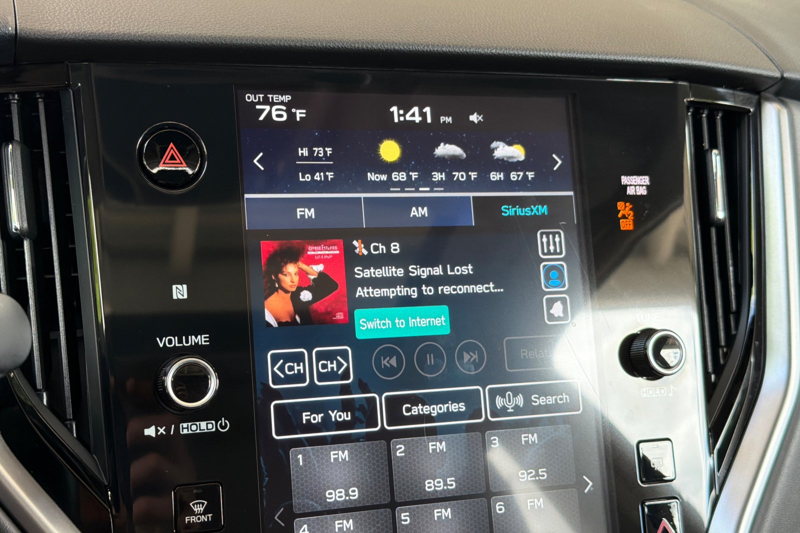 Used 2025 Green Subaru Onyx Edition image 18