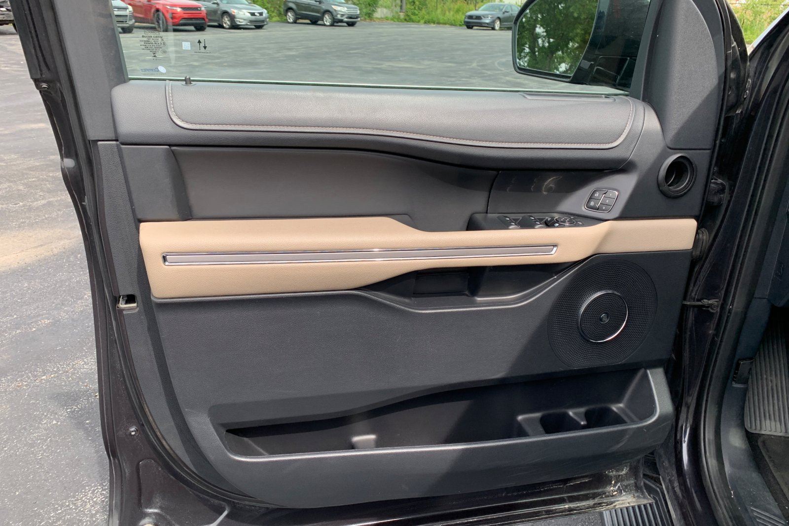 Used 2024 Gray Ford Limited image 13