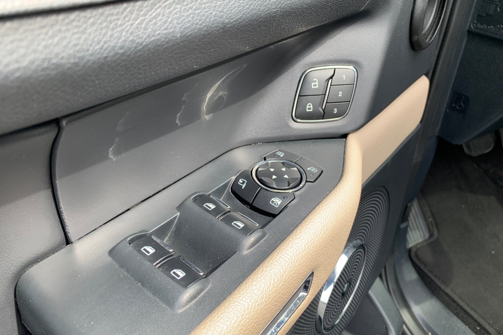 Used 2024 Gray Ford Limited image 14