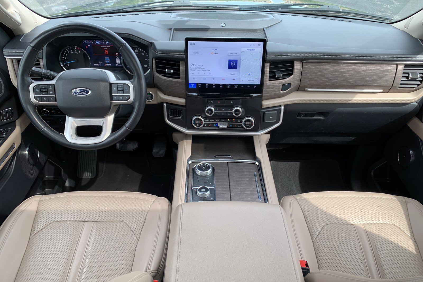 Used 2024 Gray Ford Limited image 17