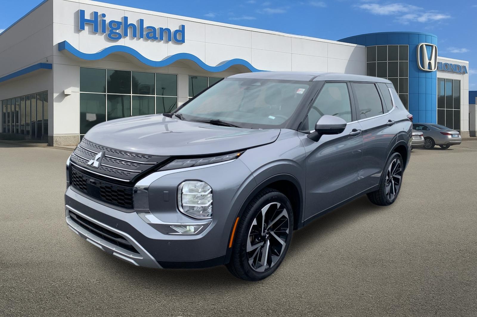 2024 Mitsubishi Outlander SE S-AWC's photo