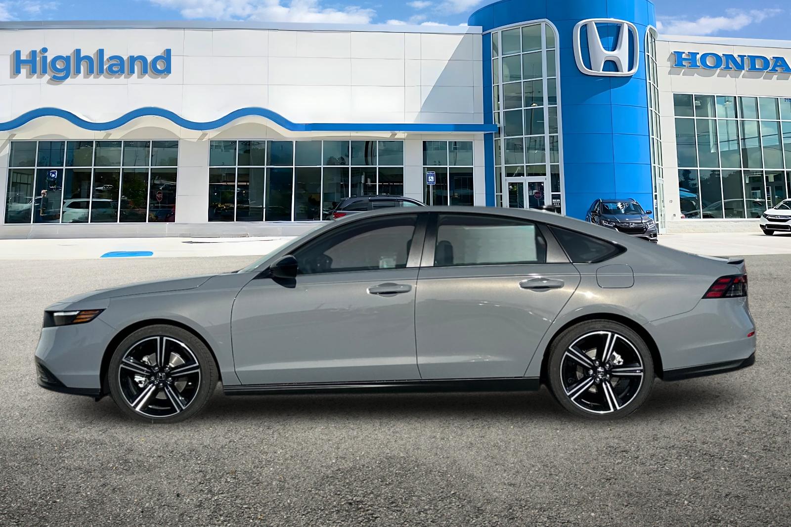 New 2026 Urban Gray Pearl Honda Sport image 2