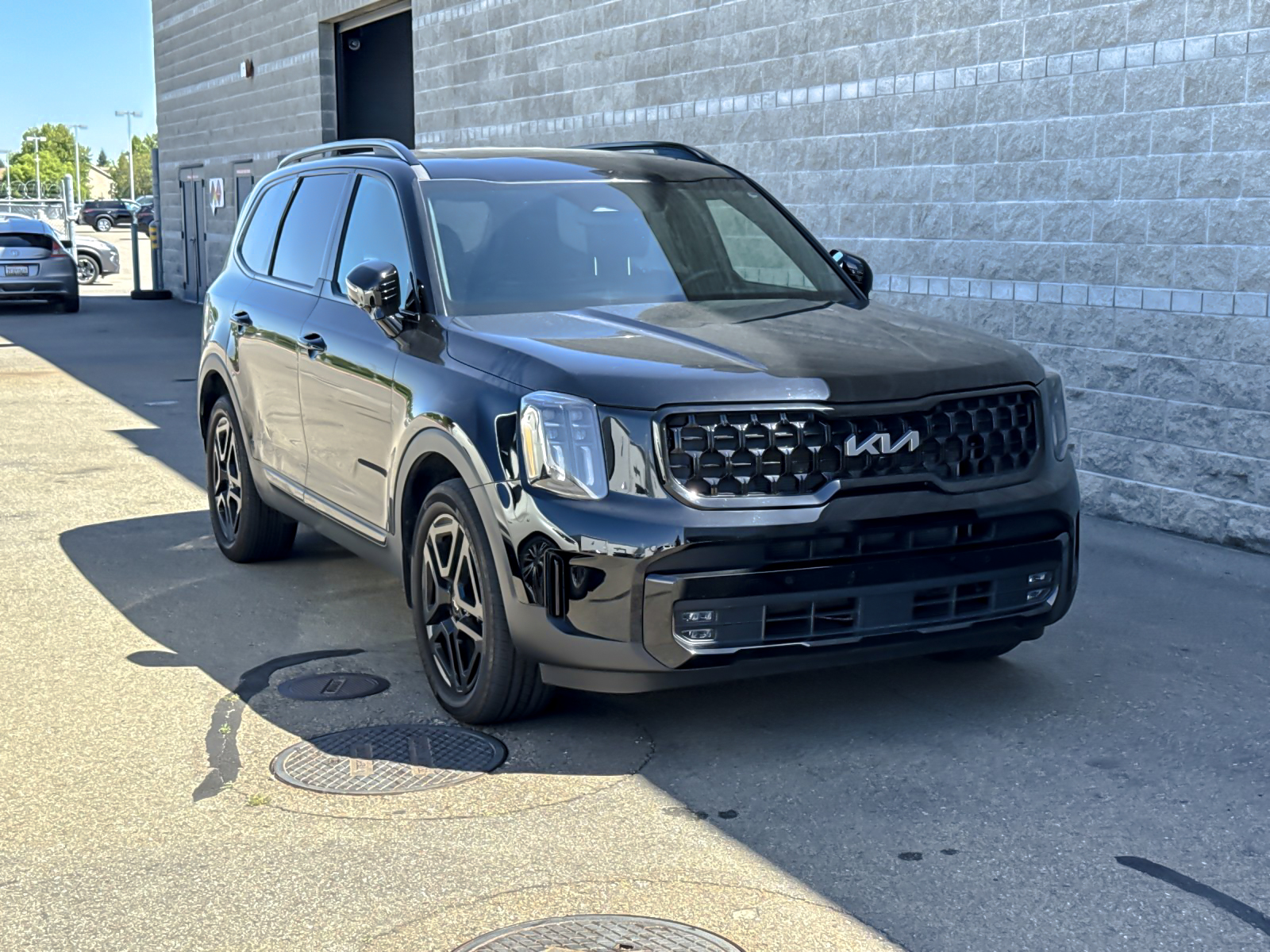 2024 Kia Telluride SX X-Line AWD's photo