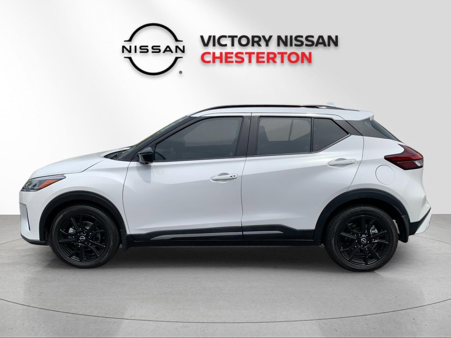 Used 2023 Nissan Kicks SR with VIN 3N1CP5DV5PL540228 for sale in Chesterton, IN