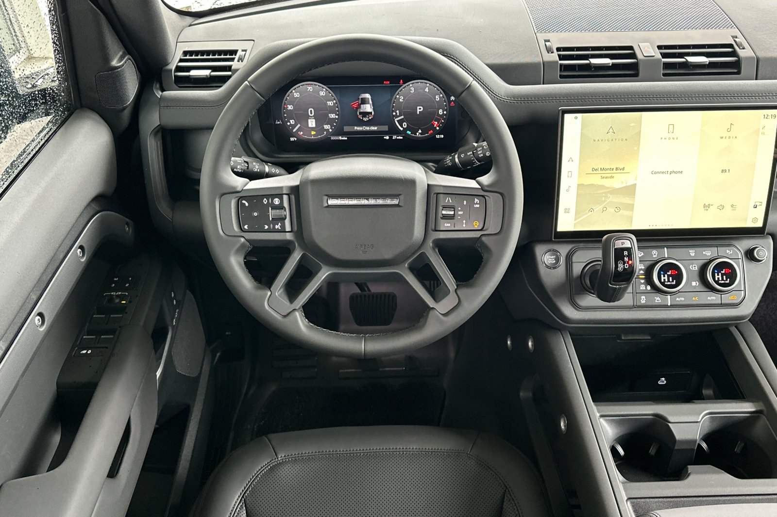 New 2026 Carpathian Grey Land Rover X-Dynamic SE image 14