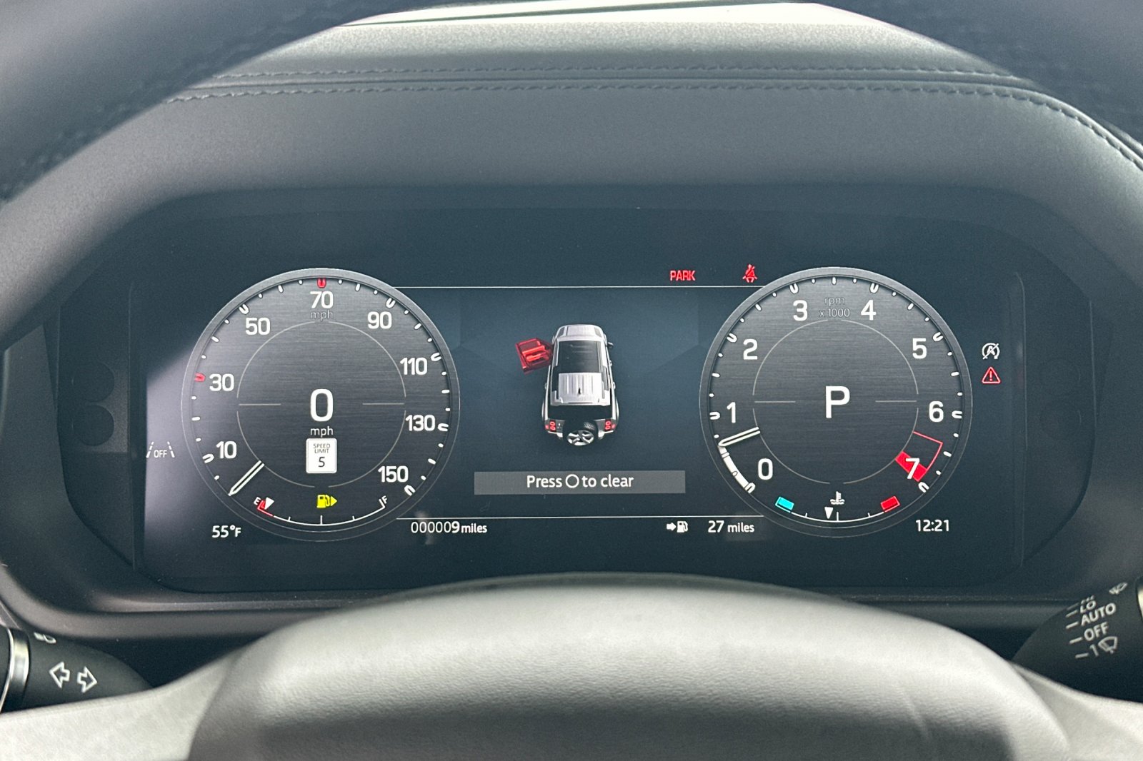 New 2026 Carpathian Grey Land Rover X-Dynamic SE image 25