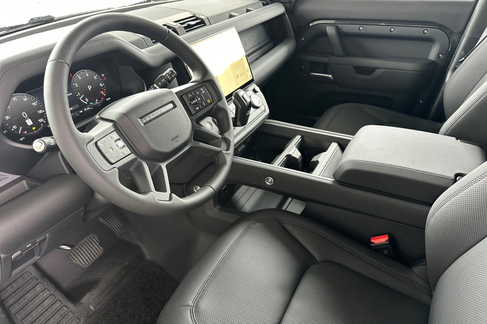 New 2026 Carpathian Grey Land Rover X-Dynamic SE image 10