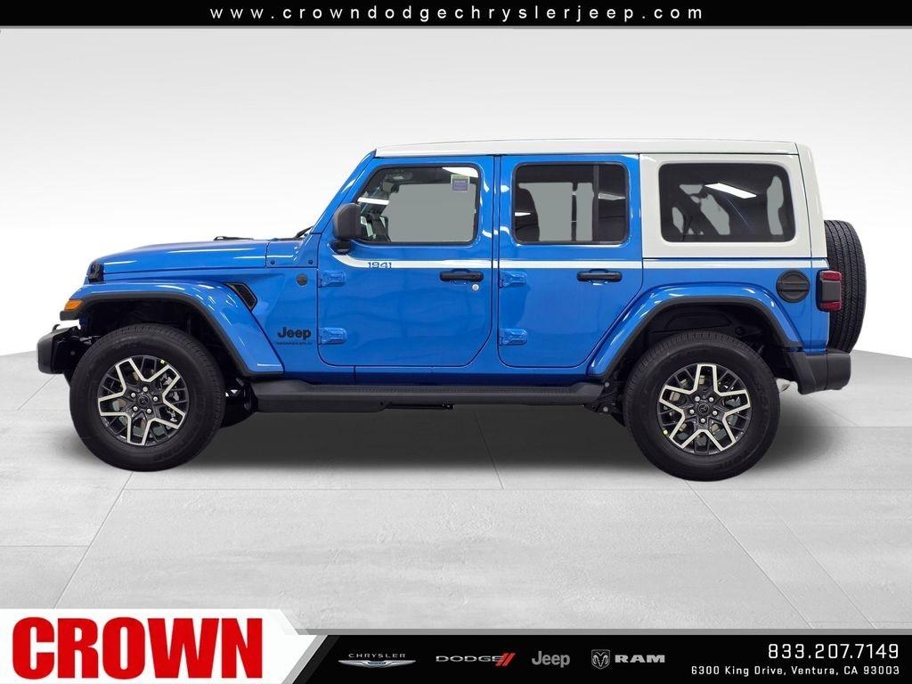New 2026 Hydro Blue Pearl-Coat Exterior Paint Jeep Sahara image 33