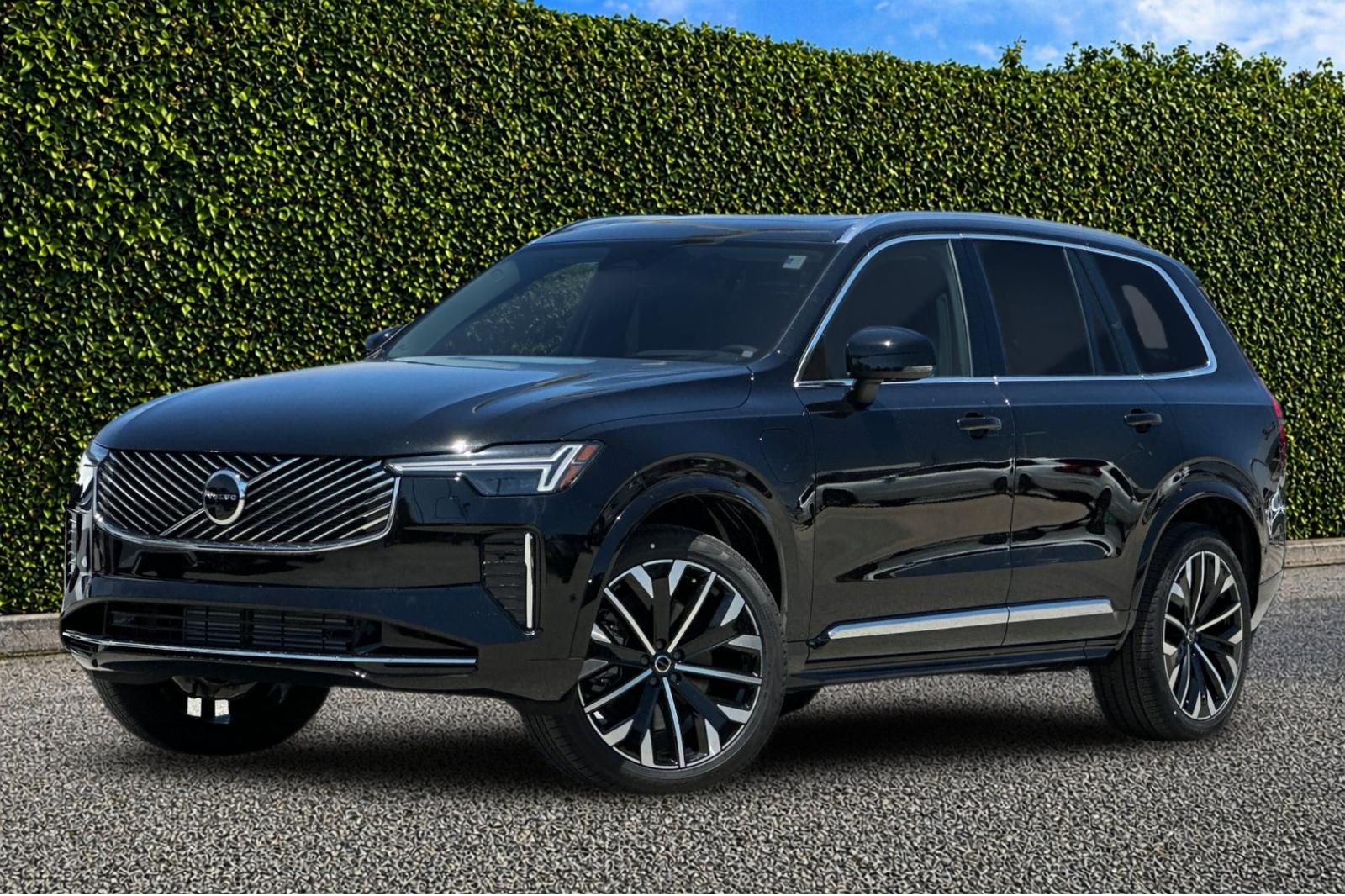 2026 Volvo XC90 Plug-In Hybrid Ultra