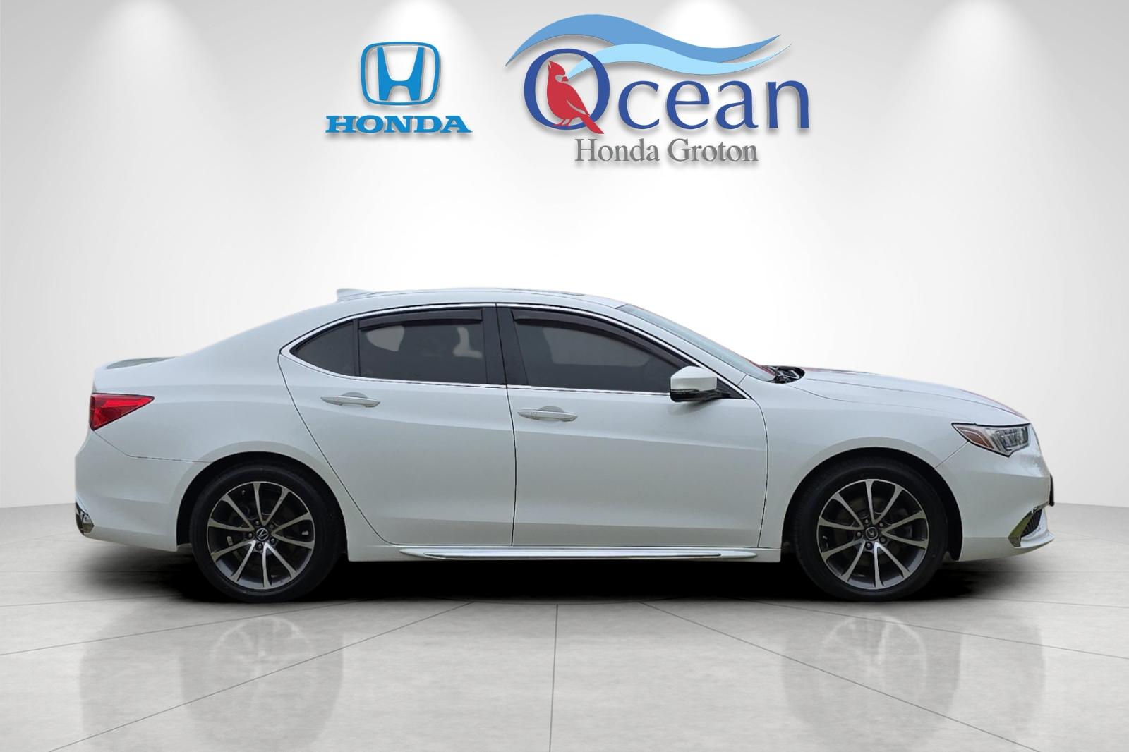 Used 2018  Acura 3.5L V6 image 2