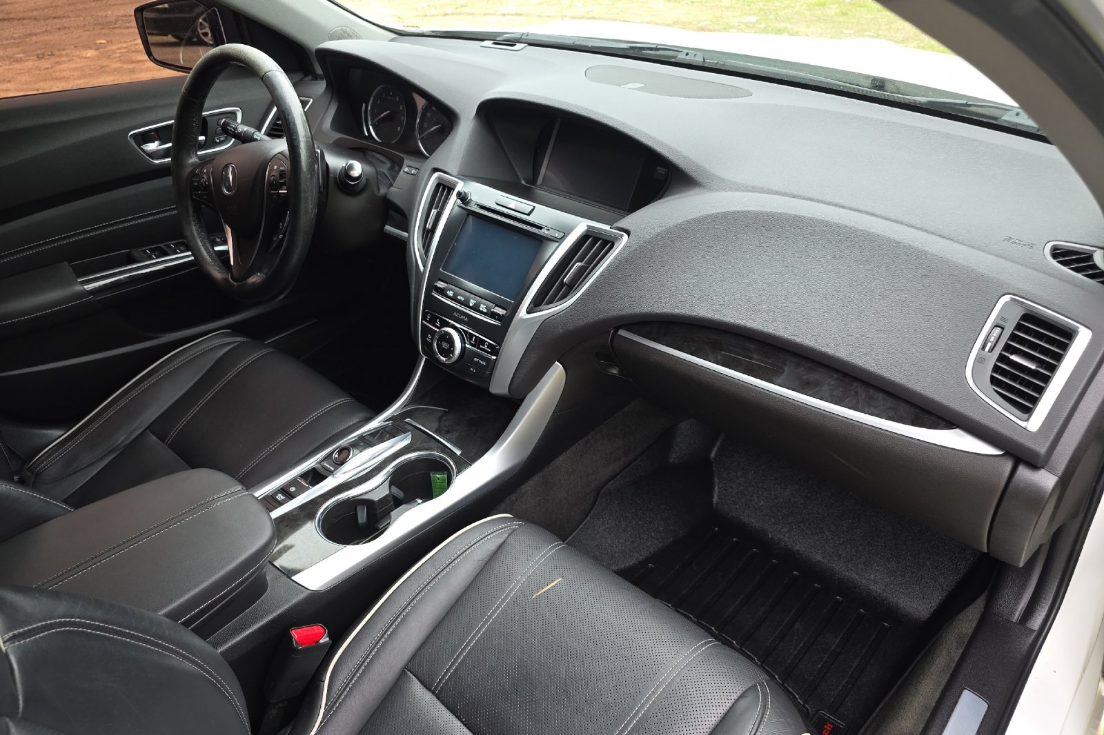 Used 2018  Acura 3.5L V6 image 15