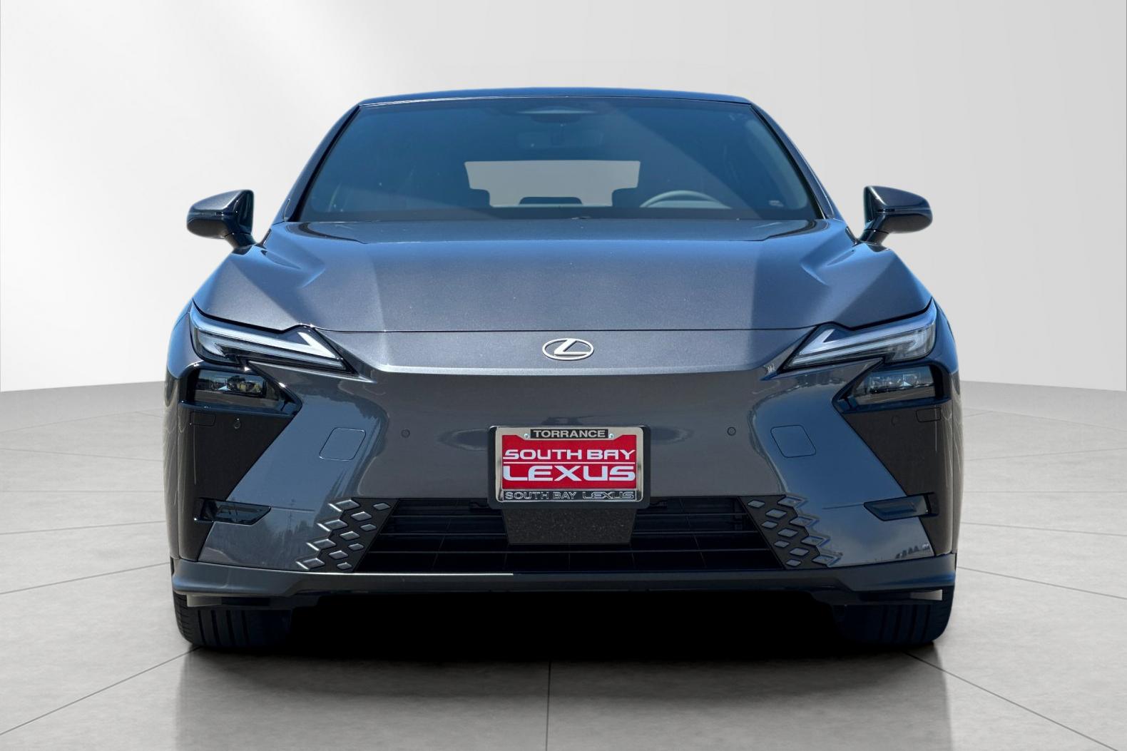 New 2026 Cloudburst Gray Lexus ES 350e PREMIUM image 9