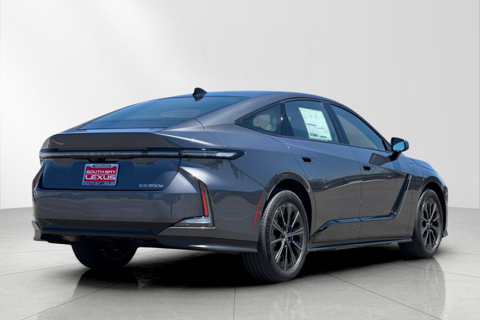 New 2026 Cloudburst Gray Lexus ES 350e PREMIUM image 6