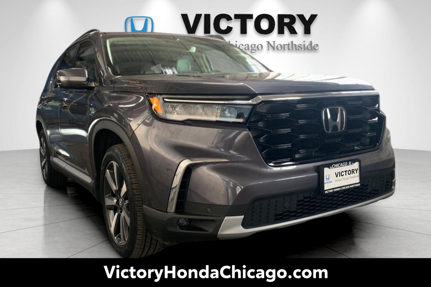2024 Honda Pilot Touring AWD's photo
