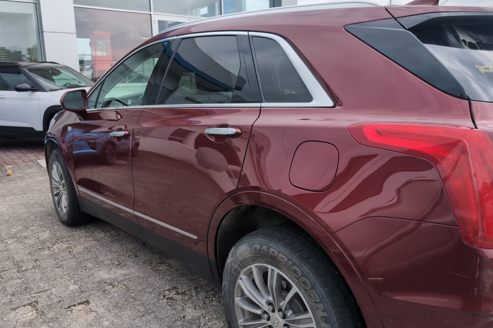 Used 2017 Red Cadillac Luxury image 8