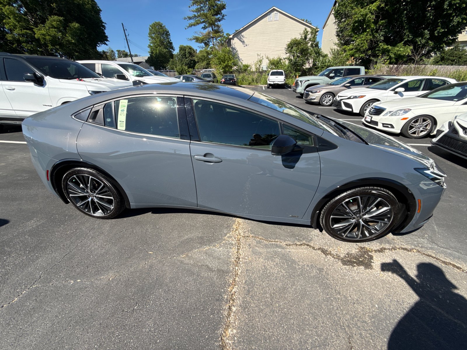 2024 Toyota Prius XLE AWD's photo