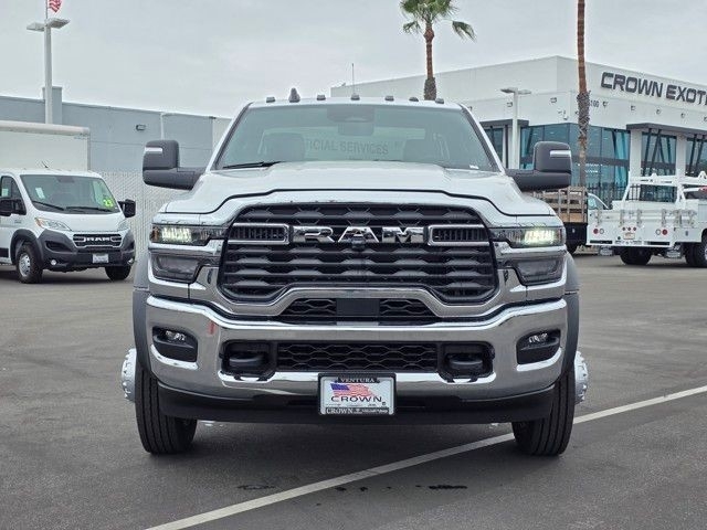 New 2025 Bright White Clearcoat RAM Tradesman image 13