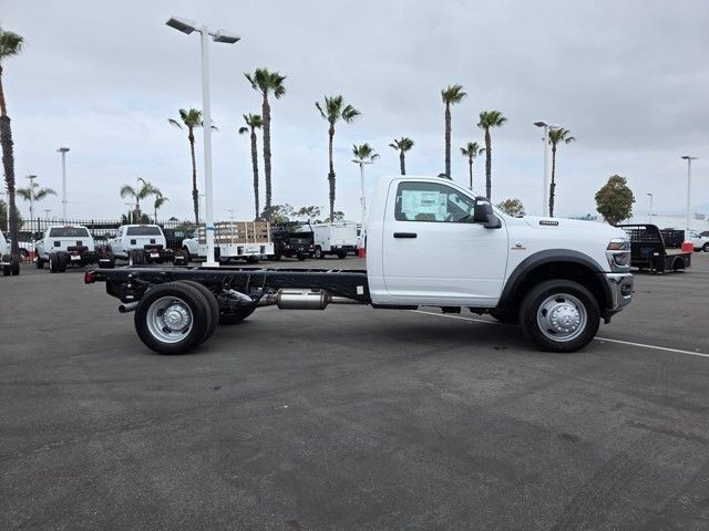 New 2025 Bright White Clearcoat RAM Tradesman image 15