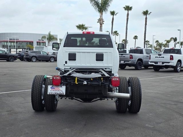 New 2025 Bright White Clearcoat RAM Tradesman image 17