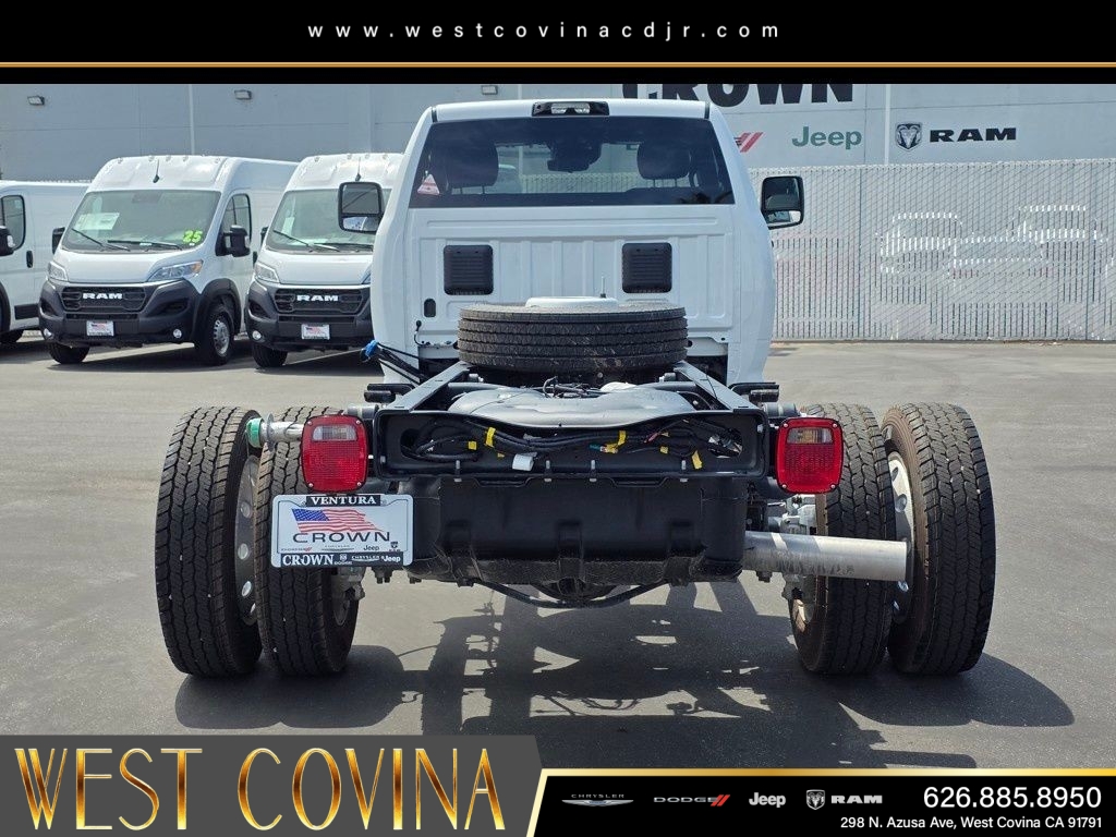 New 2026 Bright White Clear-Coat Exterior Paint RAM Tradesman image 5