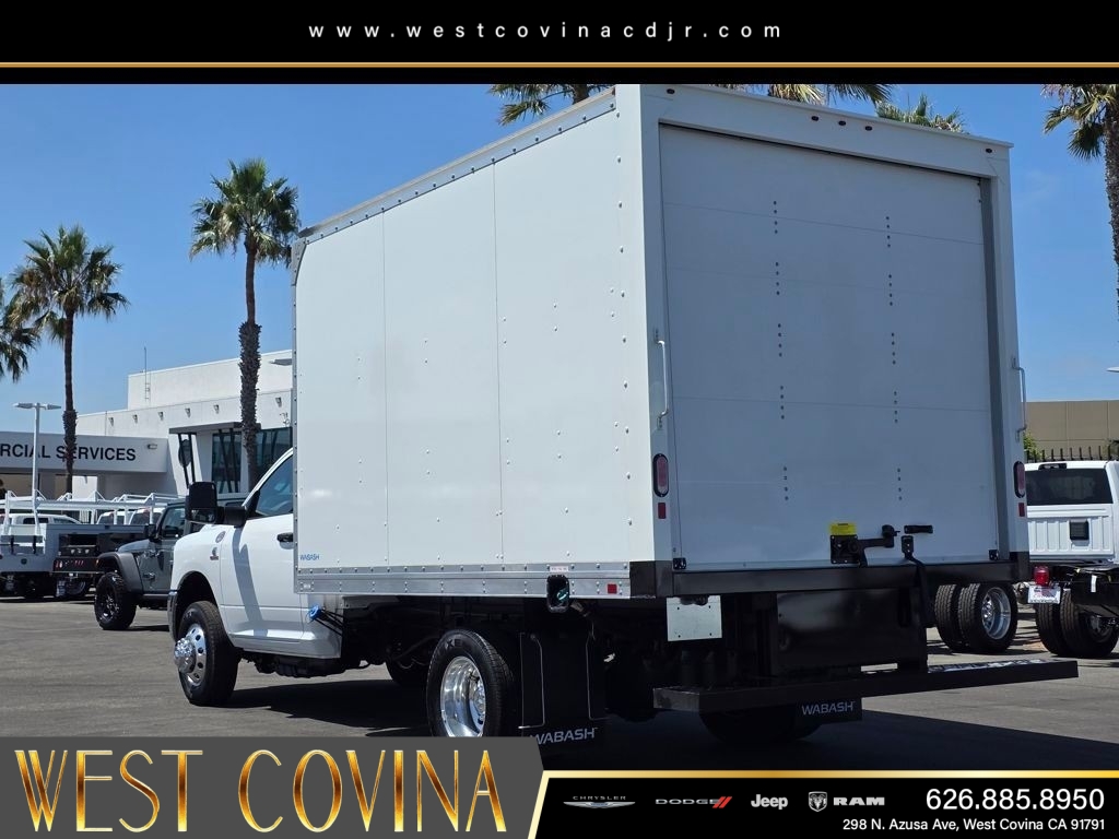 New 2025 Bright White Clear-Coat Exterior Paint RAM Tradesman image 12