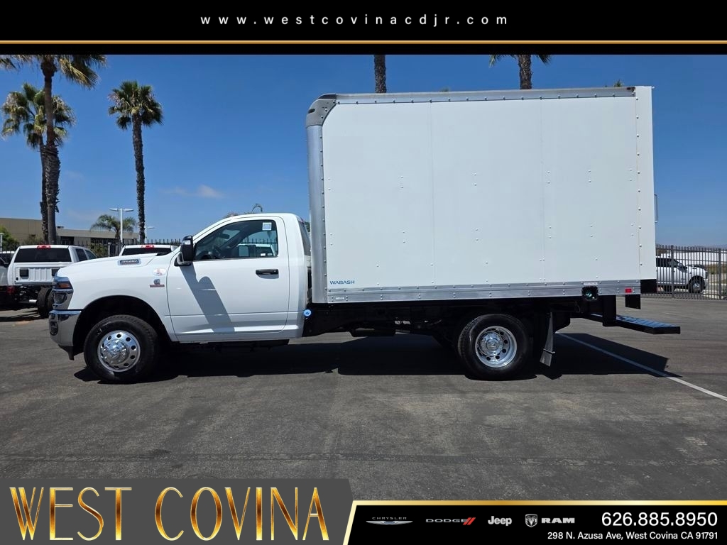 New 2025 Bright White Clear-Coat Exterior Paint RAM Tradesman image 13