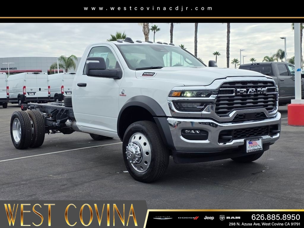New 2026 Bright White Clear-Coat Exterior Paint RAM Tradesman image 3