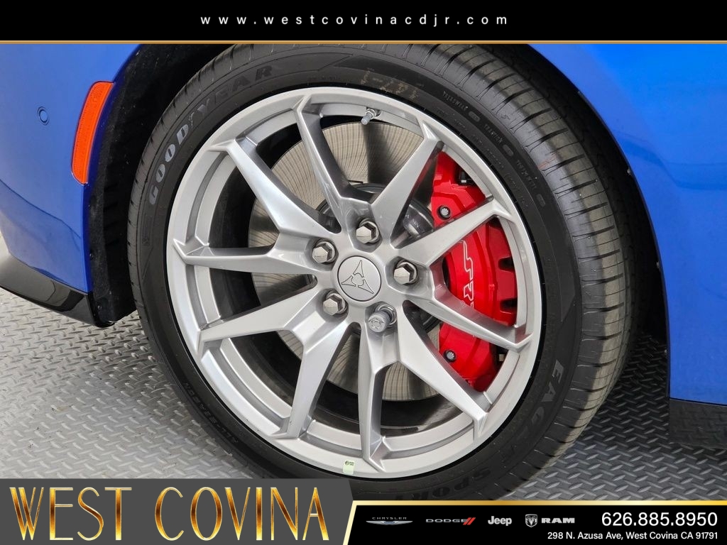 New 2026 Bludicrous Exterior Paint Dodge R/T Scat Pack image 9