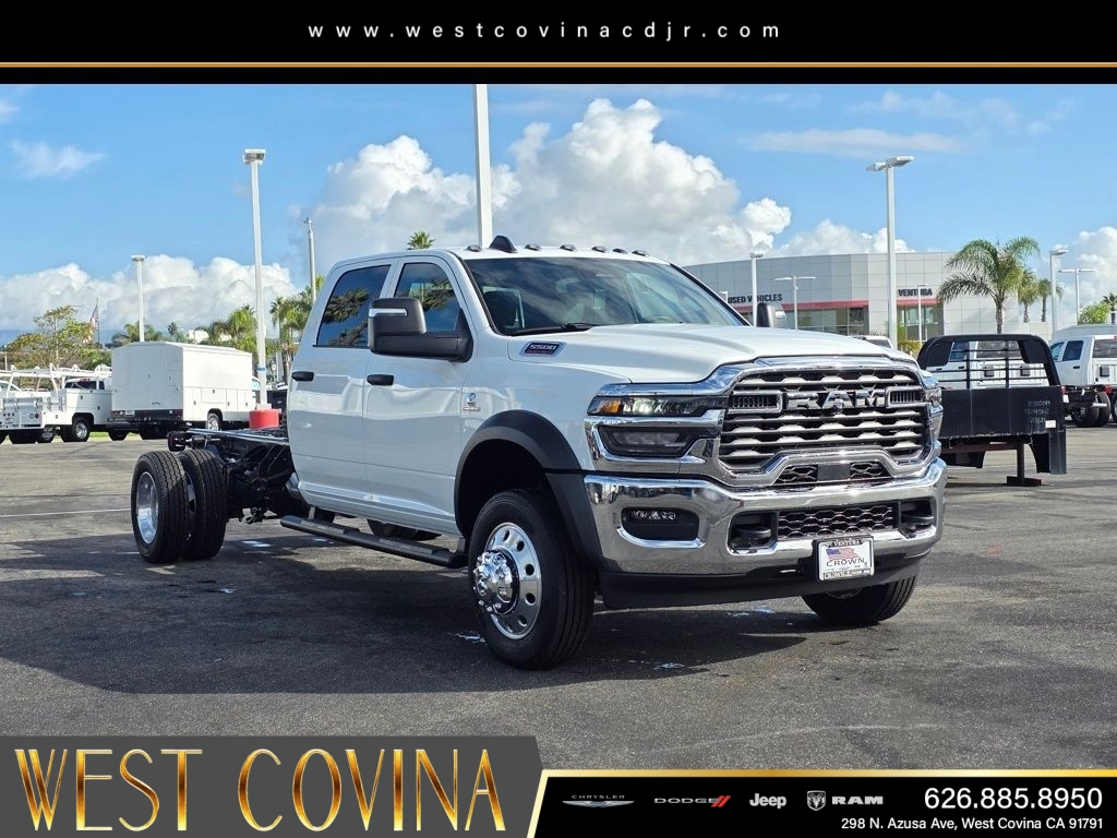 New 2026 Bright White Clear-Coat Exterior Paint RAM Tradesman image 3