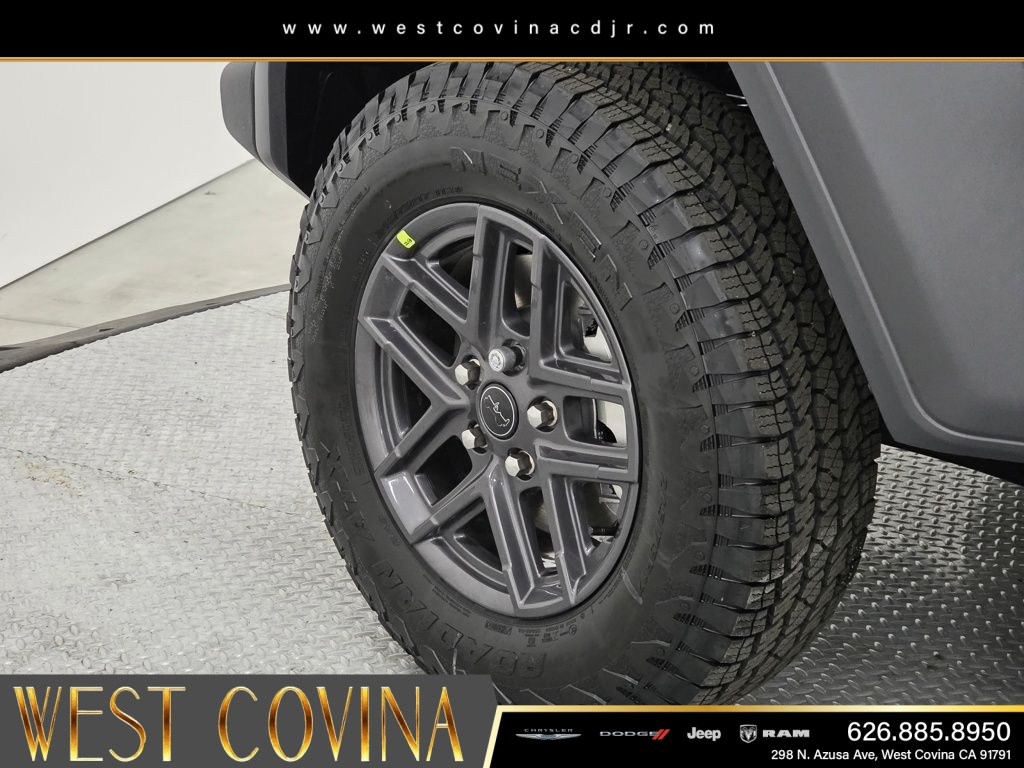 New 2026 Granite Crystal Metallic Clear-Coat Exterior Paint Jeep Sport S image 9