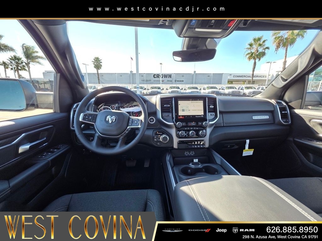 New 2026 Diamond Black Crystal Pearl-Coat Exterior Paint RAM Big Horn/Lone Star image 13