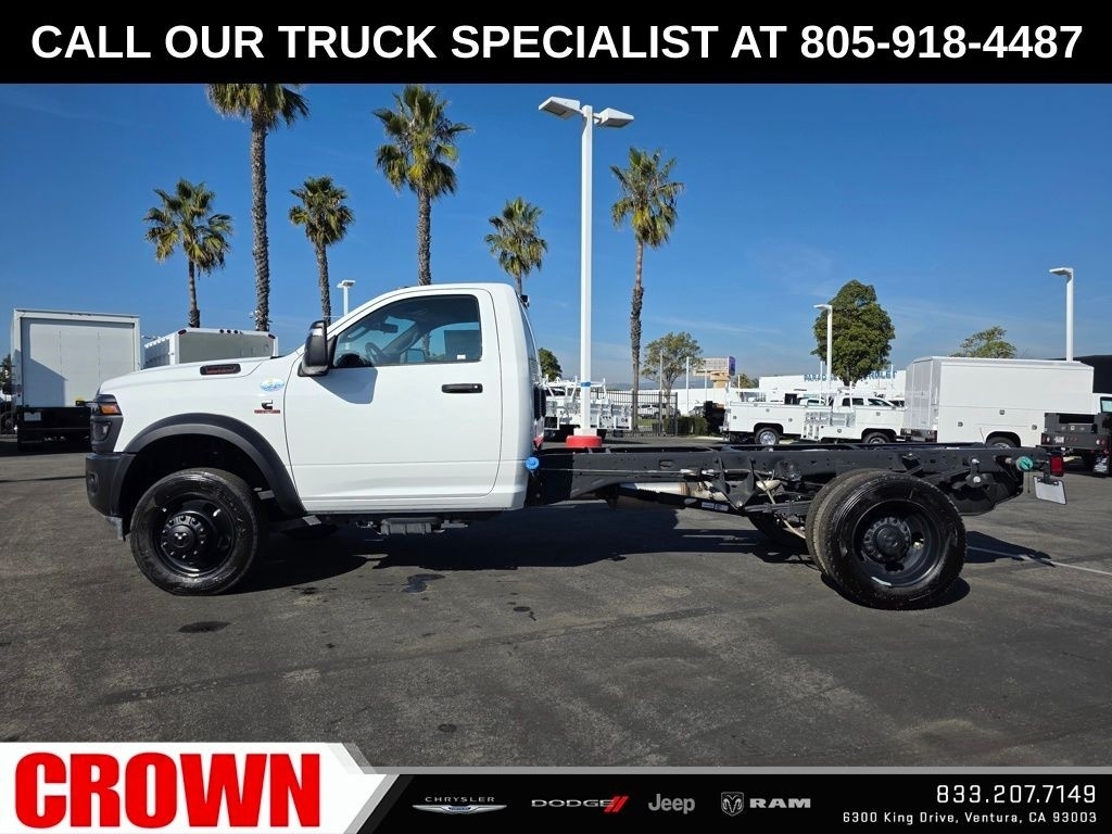 New 2025 Bright White Clearcoat RAM Tradesman image 14