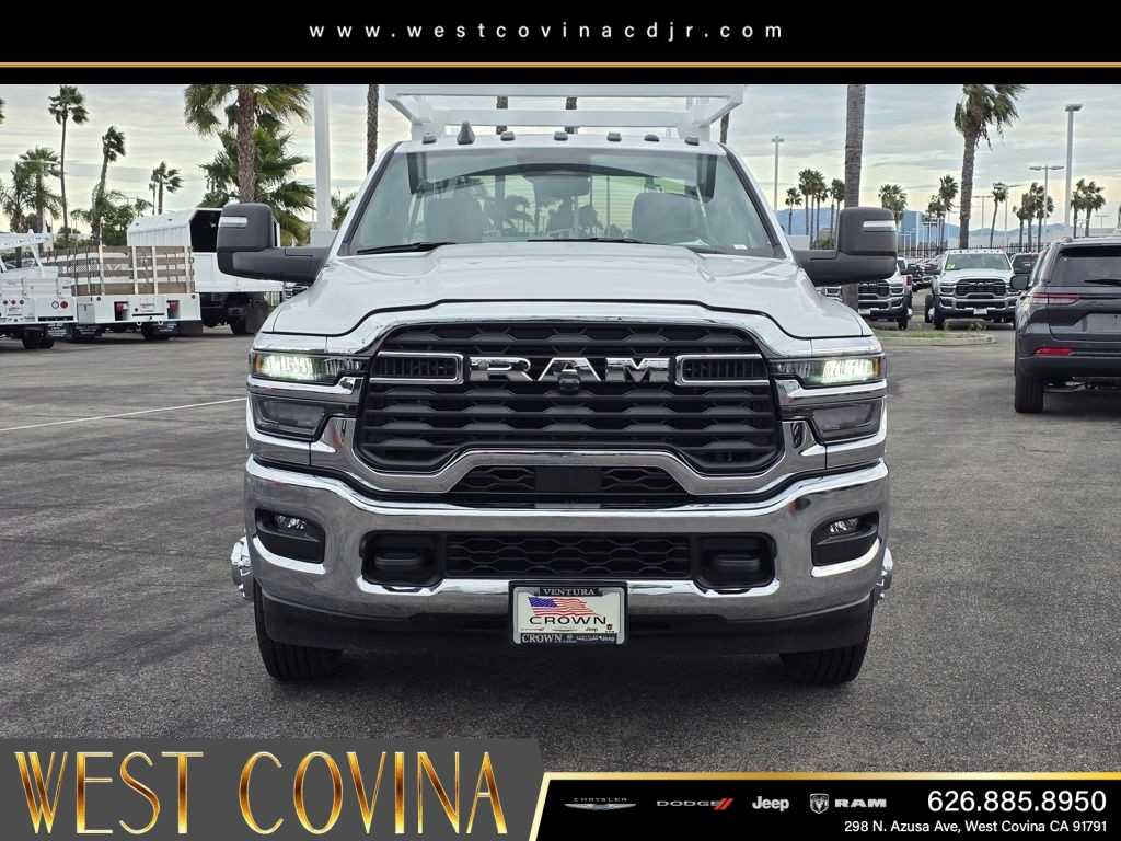 New 2025 Bright White Clear-Coat Exterior Paint RAM Tradesman image 2