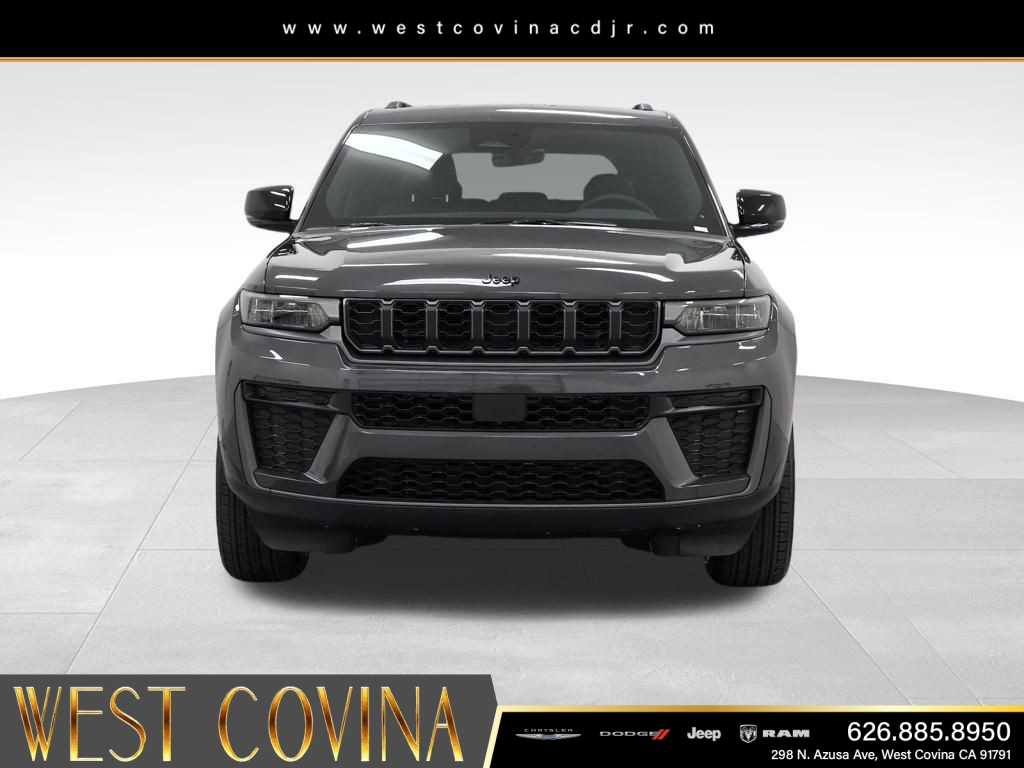 New 2026 Baltic Gray Metallic Clear-Coat Exterior Paint Jeep Laredo image 2