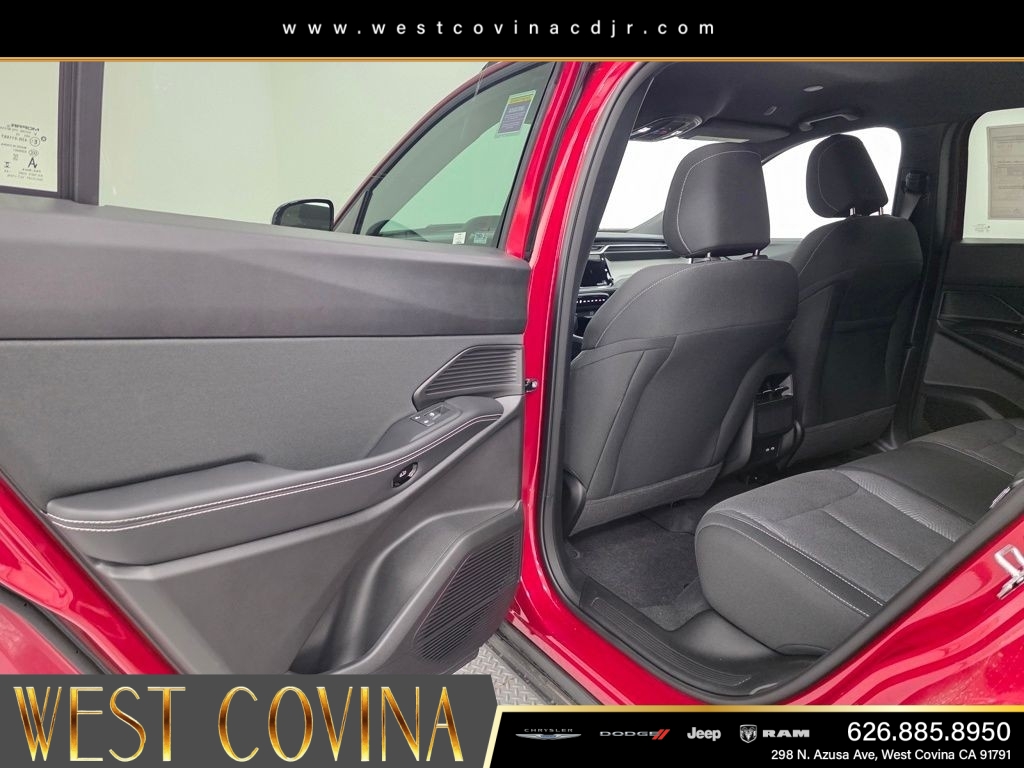 New 2026 Red Hot Pearl-Coat Exterior Paint Jeep Laredo image 14