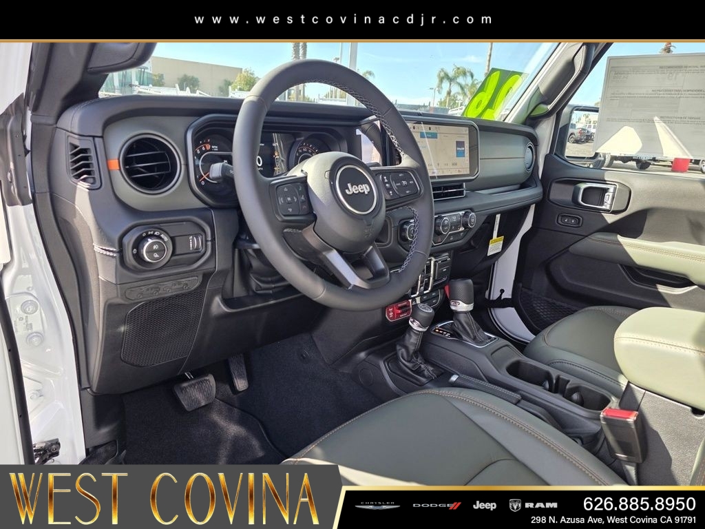New 2026 Bright White Clear-Coat Exterior Paint Jeep Mojave image 16