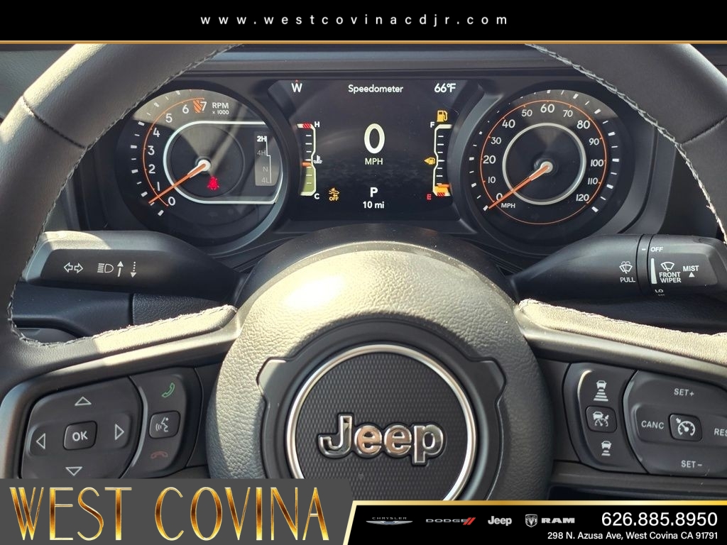 New 2026 Bright White Clear-Coat Exterior Paint Jeep Mojave image 22
