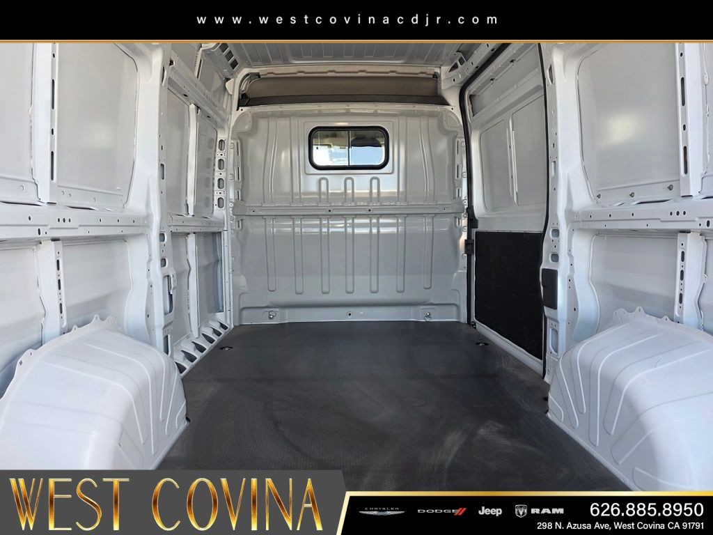 New 2026 Bright White Clear-Coat Exterior Paint RAM Base image 9