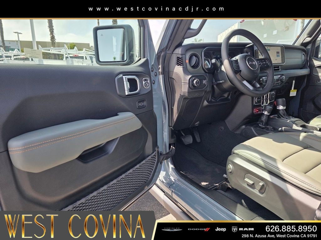 New 2026 Anvil Clear-Coat Exterior Paint Jeep Mojave X image 16