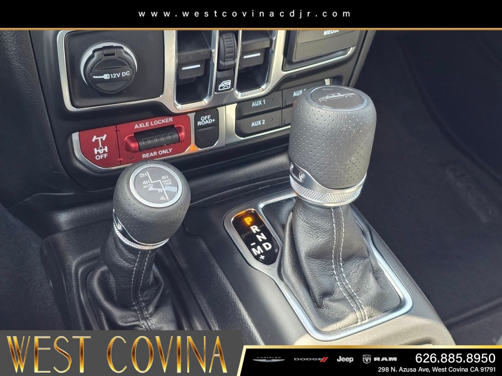 New 2026 Anvil Clear-Coat Exterior Paint Jeep Mojave X image 24